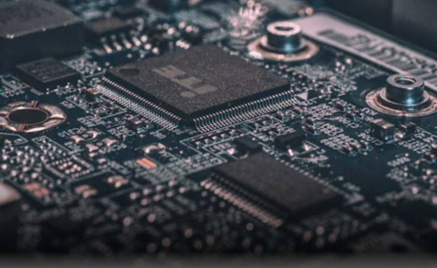 体面工作与经济增长